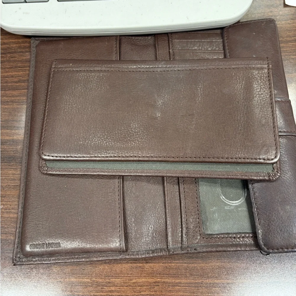 Fossil Brown Leather Wallet and Checkbook Holder